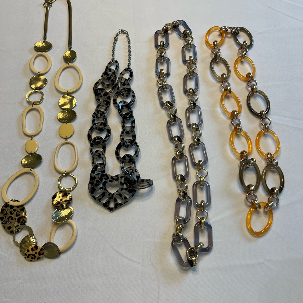 Boutique Elegant Multi-Color Necklaces Bundle